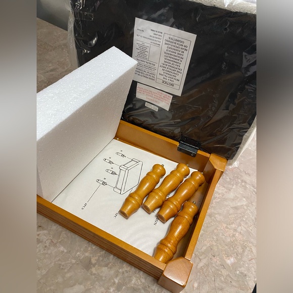 Antique Wood Storage Ottoman Foot Stool Tapestry Top “Home is Where the Heart is - Picture 4 of 7